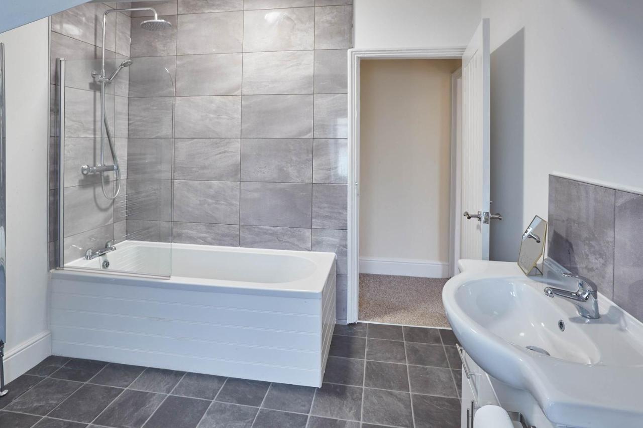 Host & Stay - The Townhouse สการ์โบโรห์ ภายนอก รูปภาพ